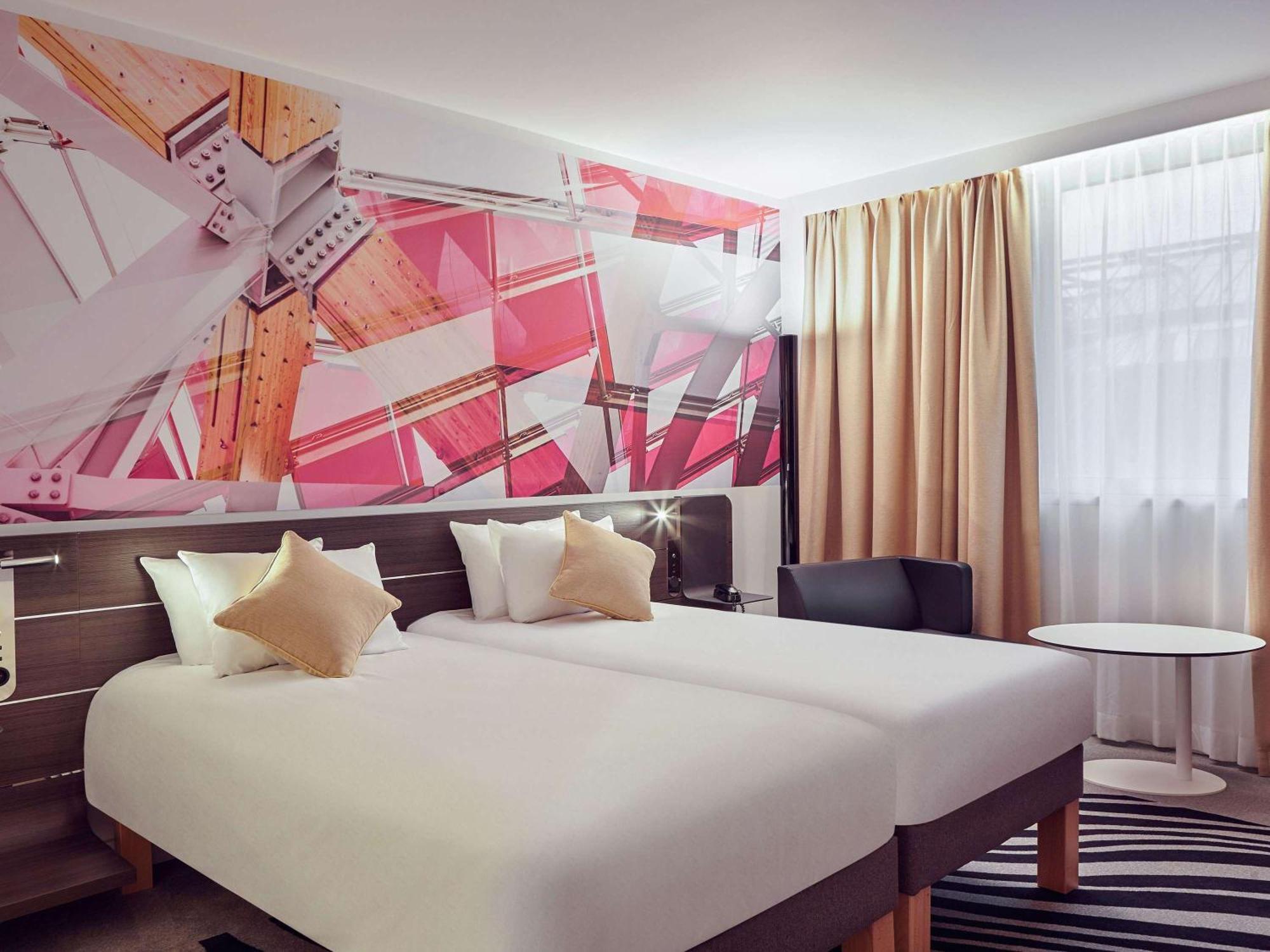 โนโวเทล ปารีส เซ็นเตอร์ แบร์ซี Hotel ภายนอก รูปภาพ